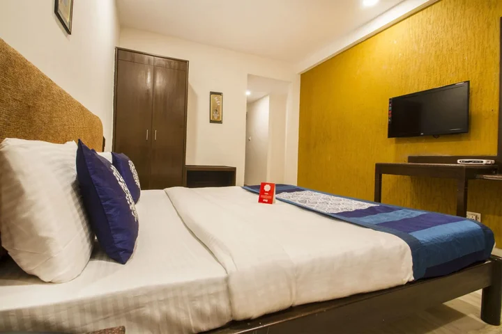 Хидерабад: Sruan Hotel