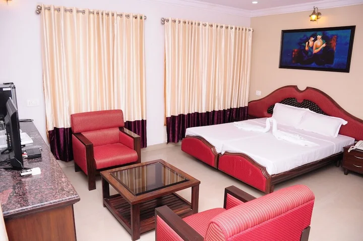 Кушалнагар: Hotel Pranav International