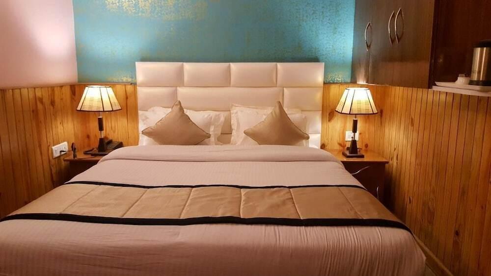 Дарджилинг: Hotel Mount Royale