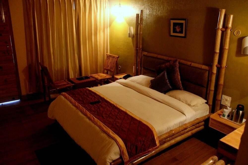 Раникхет: The Heritage Resort