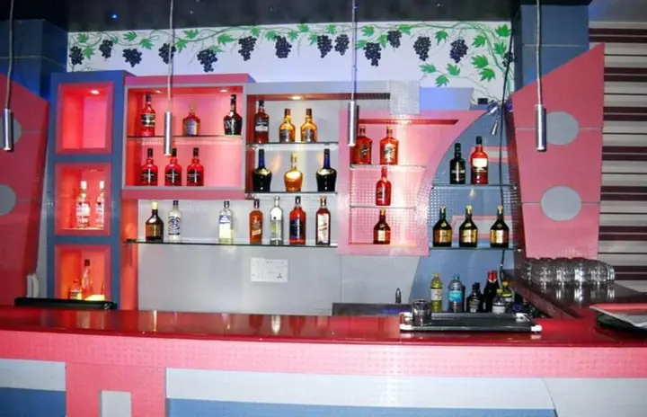 Банкура: Hotel Saptarshi