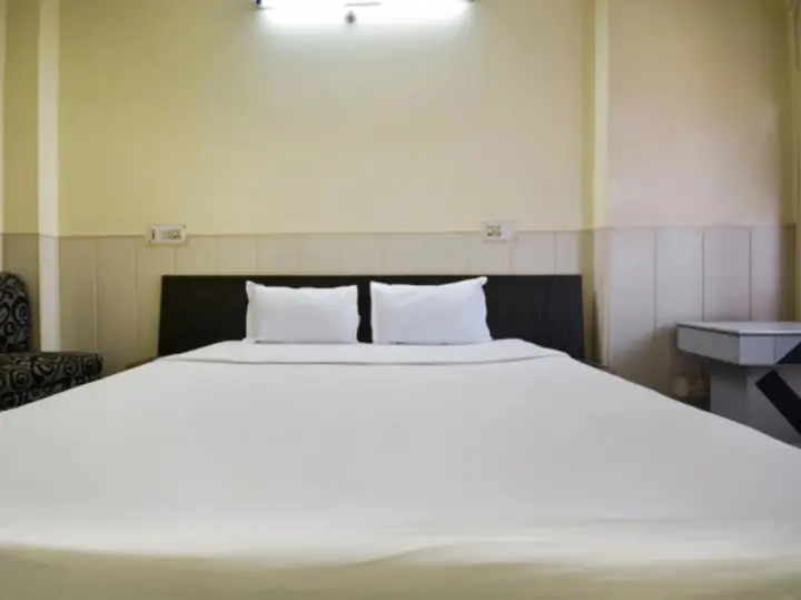 Rohtak: Hotel Sunil