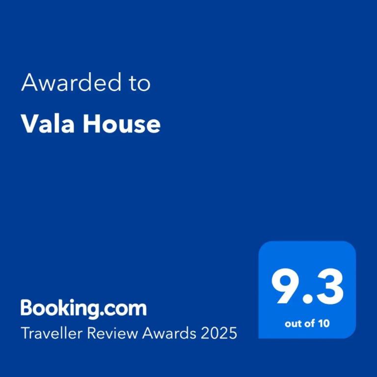 Коччи: Vala House