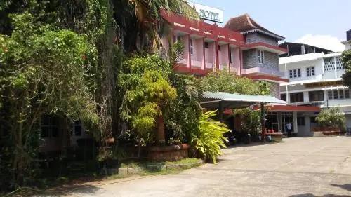 Аллеппи: Athens-The Budget wing of Komala Hotel