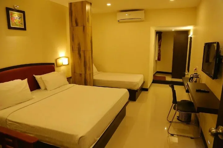 Эроде: Shree Residency