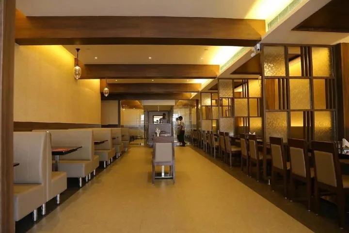 Эроде: Shree Residency