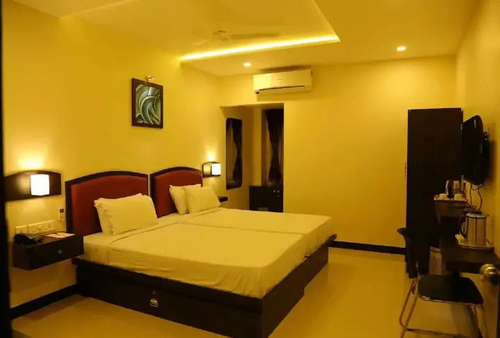 Эроде: Shree Residency