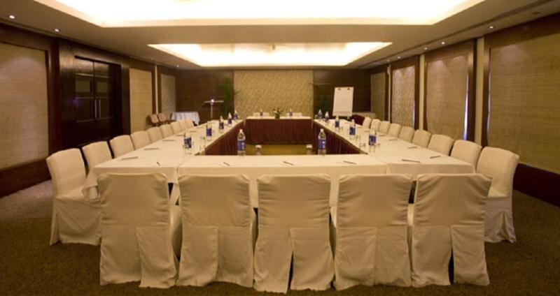 Бангалор: Hotel Southern Star Bangalore
