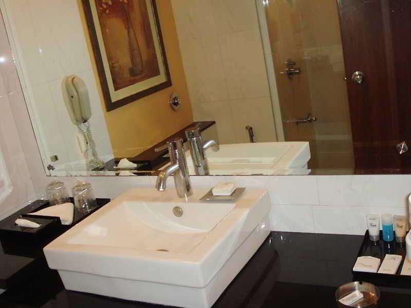 Бангалор: Hotel Southern Star Bangalore