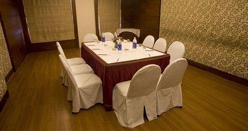 Бангалор: Hotel Southern Star Bangalore