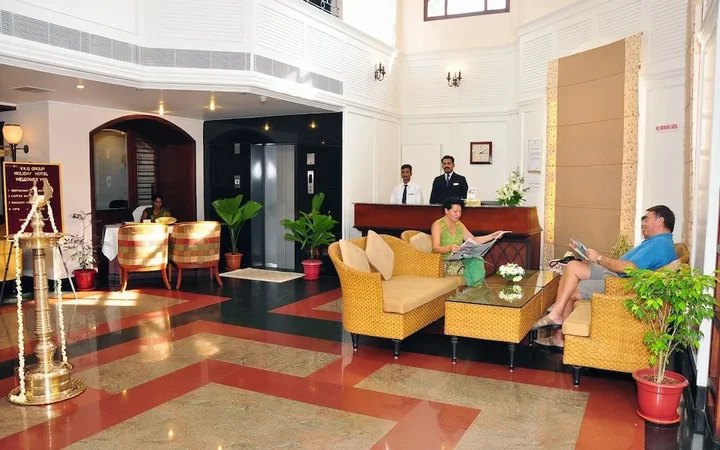 Коччи: V K G Group Holiday Hotel