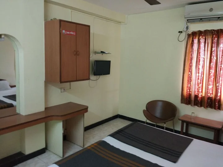 Пуна: Hotel Sabar