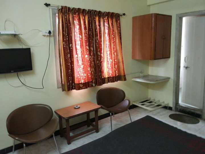 Пуна: Hotel Sabar