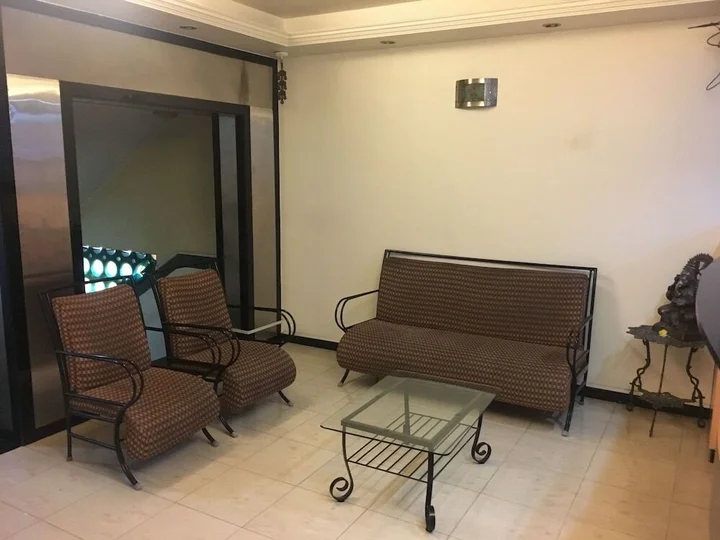 Пуна: Hotel Sabar