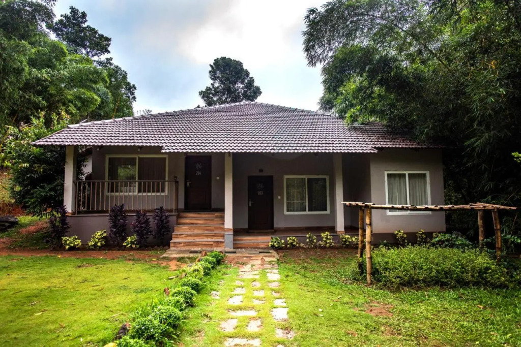 Велламундра: Abad Brookside Wayanad