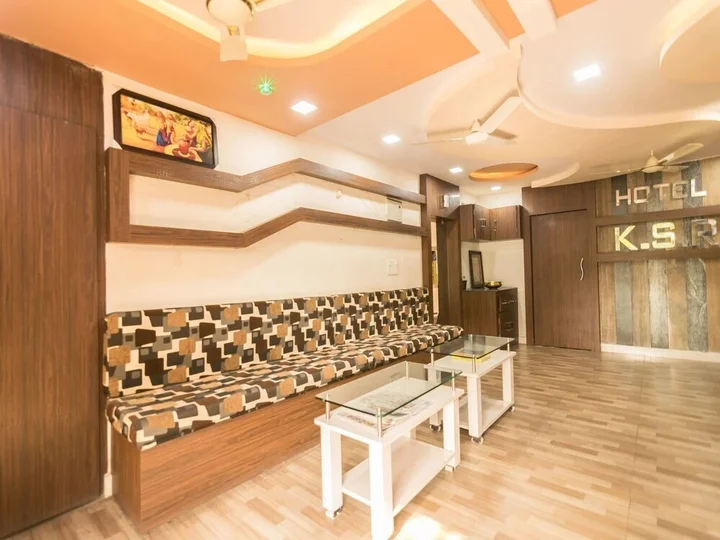 Висакхапатнам: Hotel Krishna Sai Residency