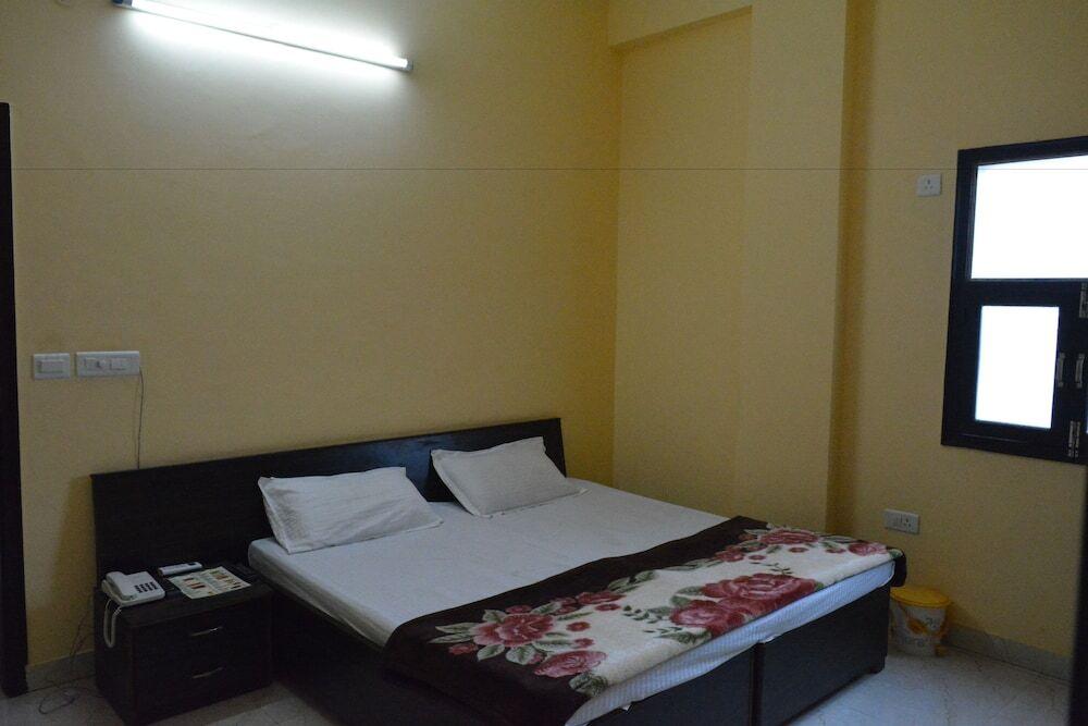 Гуруграм: Hotel Jas Inn
