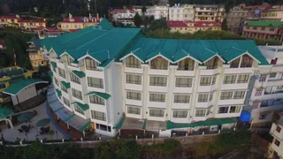 Дарджилинг: Crescent Resort