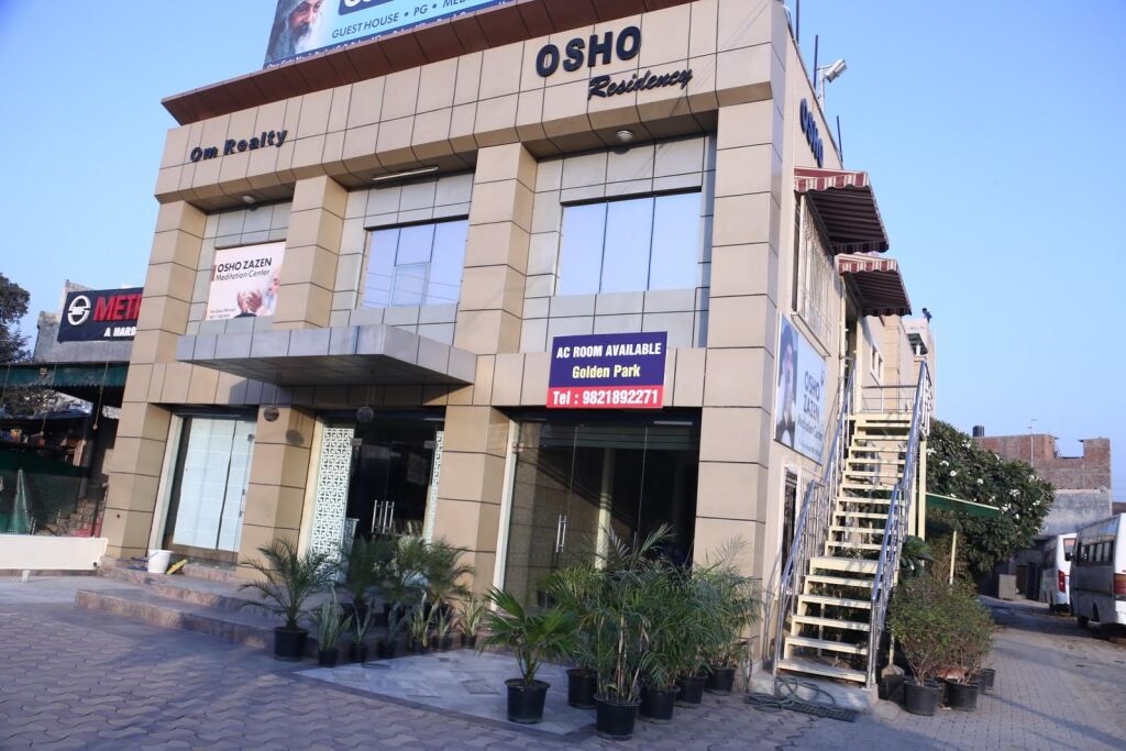 Гуруграм: OYO 8240 Maan Residency