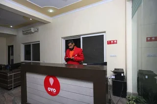 Гуруграм: OYO 8240 Maan Residency