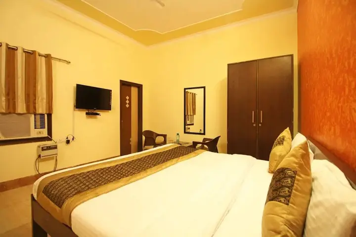 Гуруграм: OYO 8240 Maan Residency