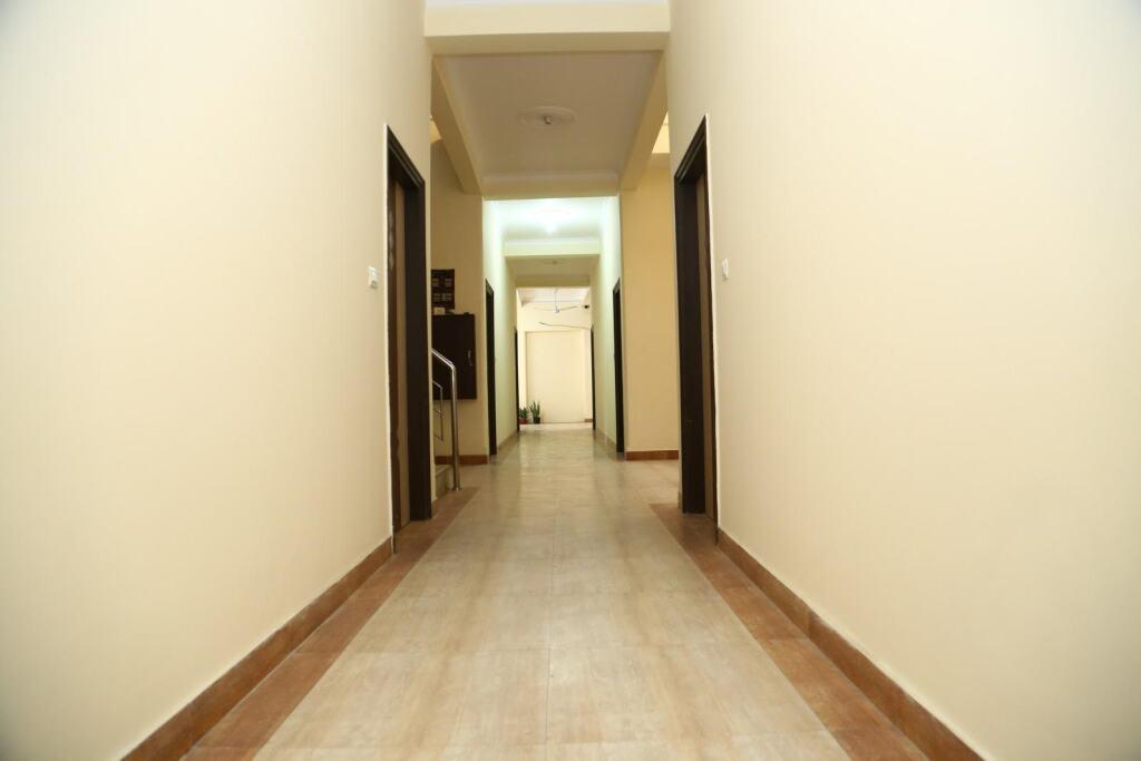 Гуруграм: OYO 8240 Maan Residency