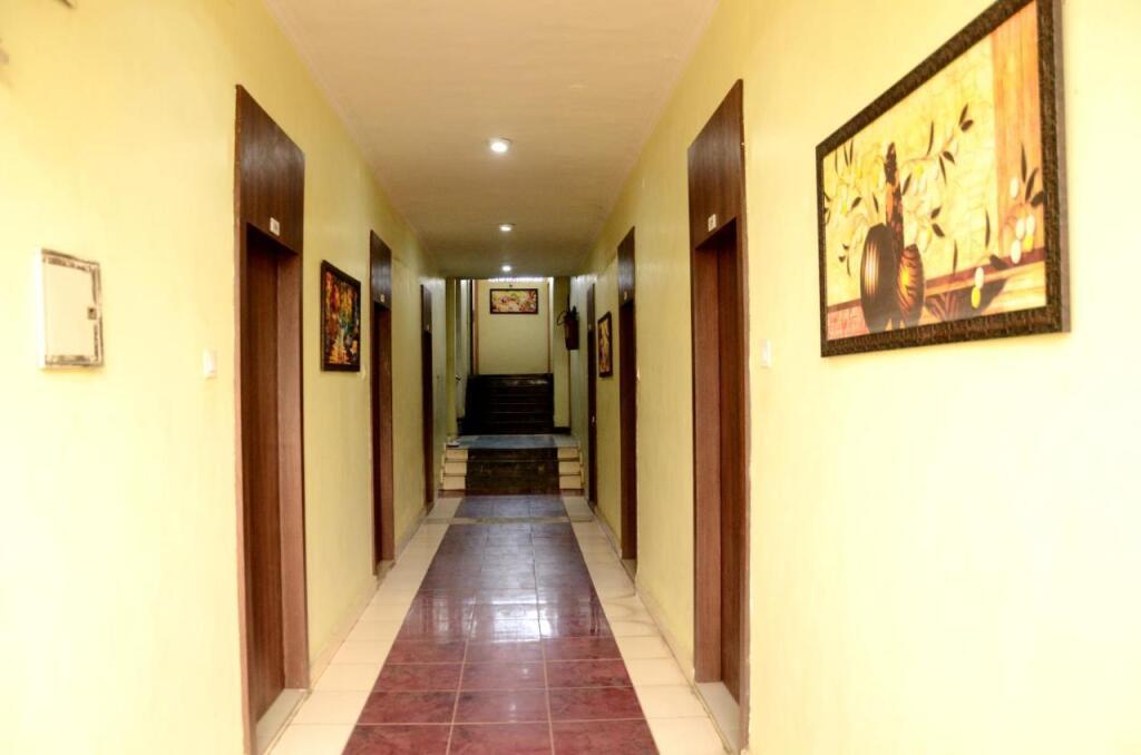 Крепость Jhansi: Hotel Hari Palace