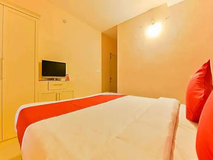 Аллеппи: Hotel Raiban