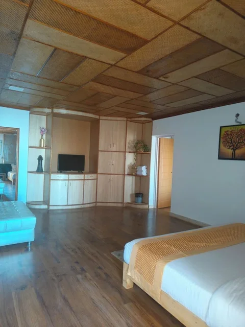 Массури: Saiva Hill Resort