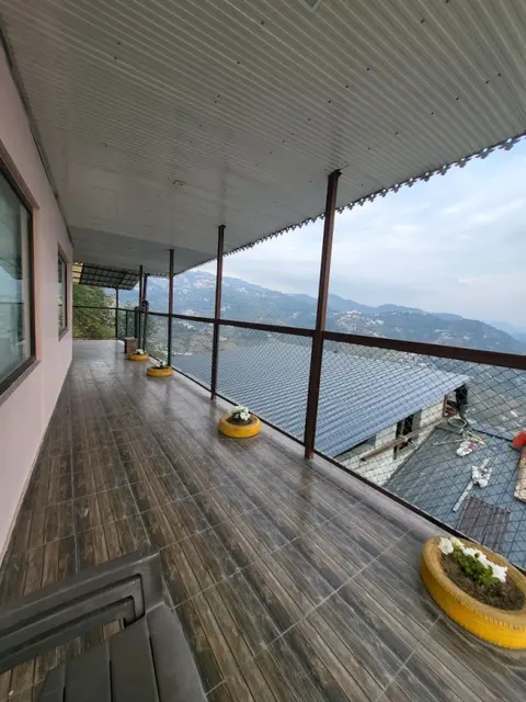 Массури: Saiva Hill Resort