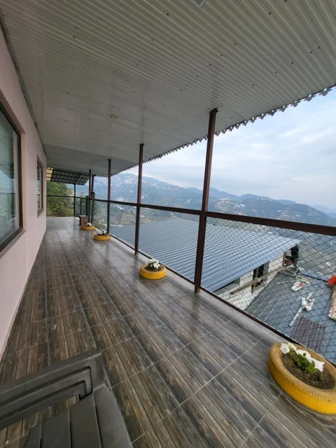 Массури: Saiva Hill Resort
