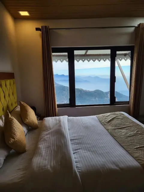 Массури: Saiva Hill Resort