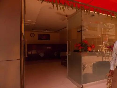 Дург: Hotel New Rajshree
