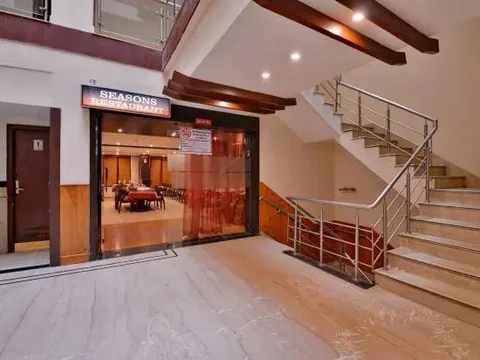 Патанкот: Hotel Capri