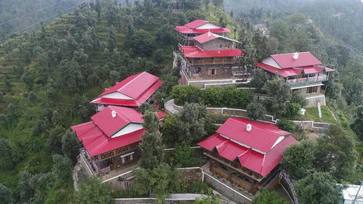Альмора: The Green Village Eco Resort Jageshwar