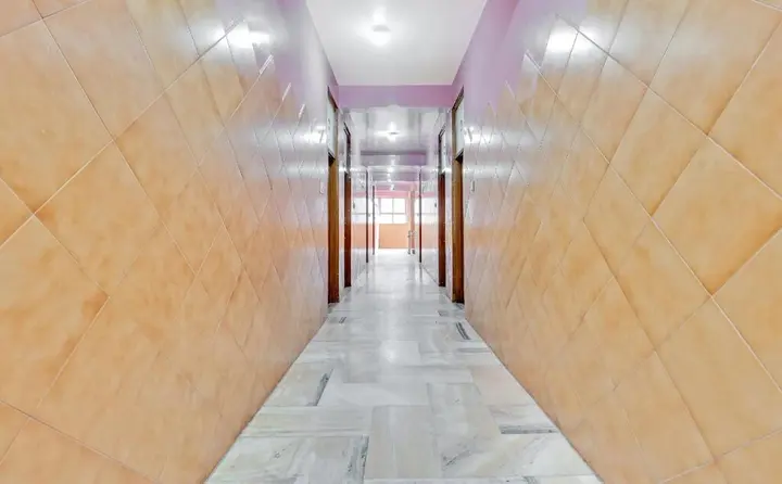 Джайпур: OYO Flagship 46695 Red Tomato Palace Spot On