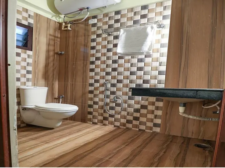 Висакхапатнам: OYO 10711 Hotel NSNR Residency
