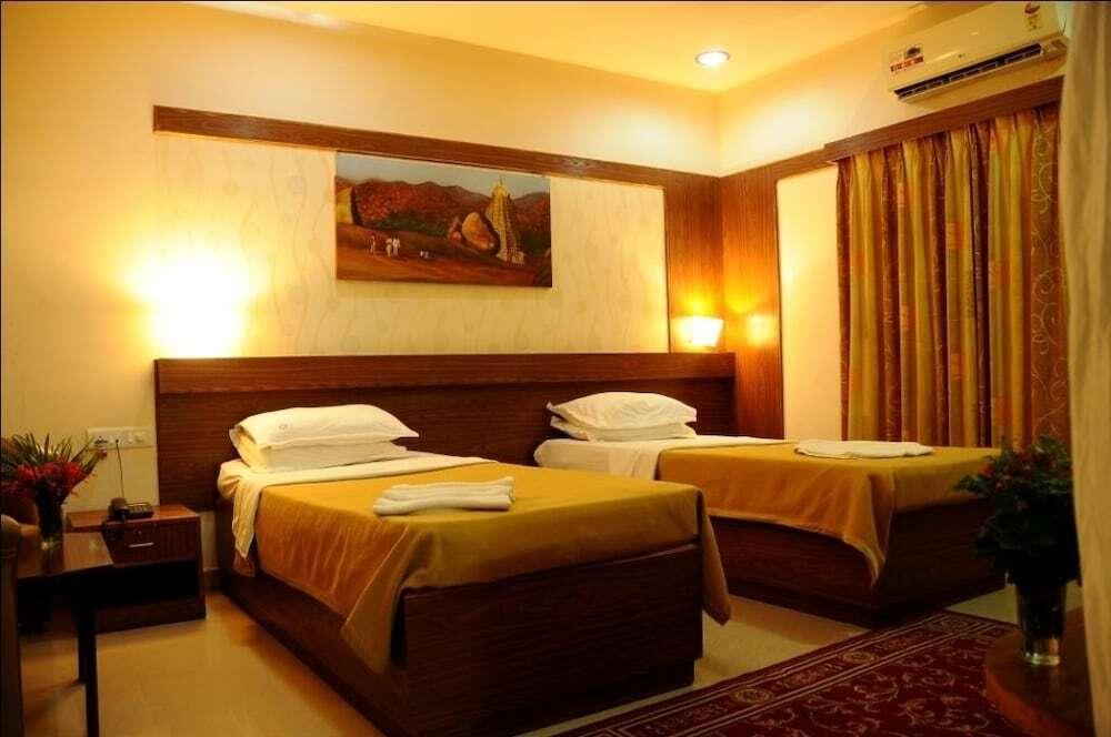 Хоспет: Hotel Mayura Bhuvaneshwari