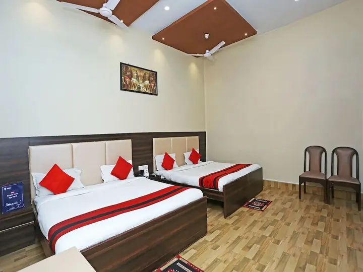 Колката: OYO 7742 The Hotel Marina
