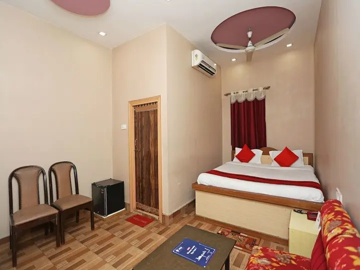 Колката: OYO 7742 The Hotel Marina