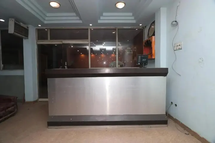 Праяградж: Hotel Devlali By OYO Rooms