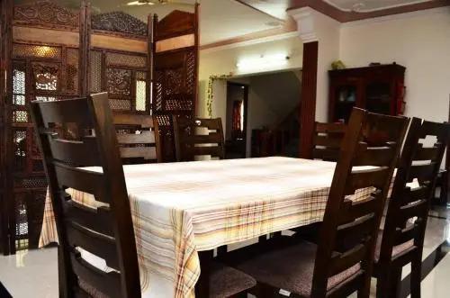 Кунур: Tea leaf home stay