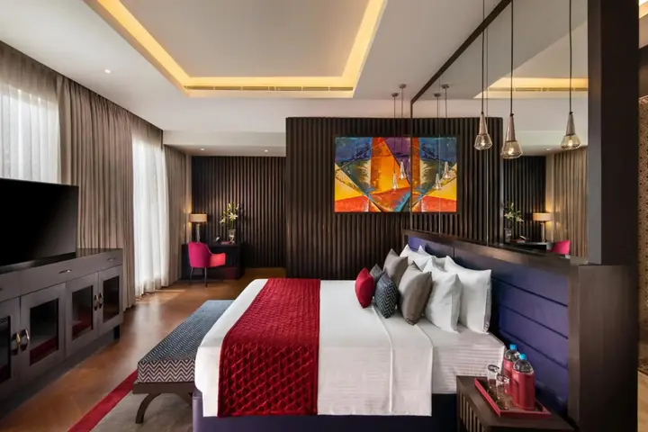 Нойда: Sandal Suites Op. by Lemon Tree Hotels
