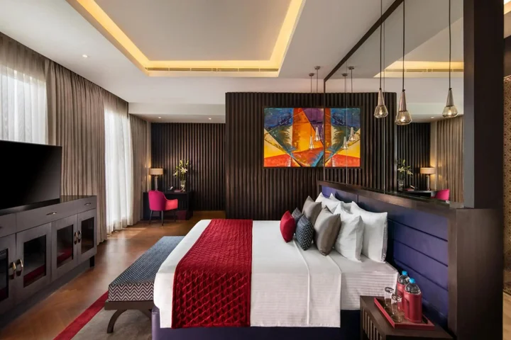Нойда: Sandal Suites Op. by Lemon Tree Hotels