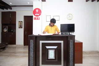 Гуруграм: OYO 6601 Mannat Residency