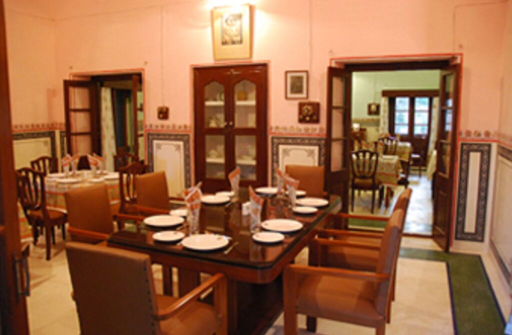 Биджайнагар: Bijay Niwas Palace 14 Kms from Rampura Agucha