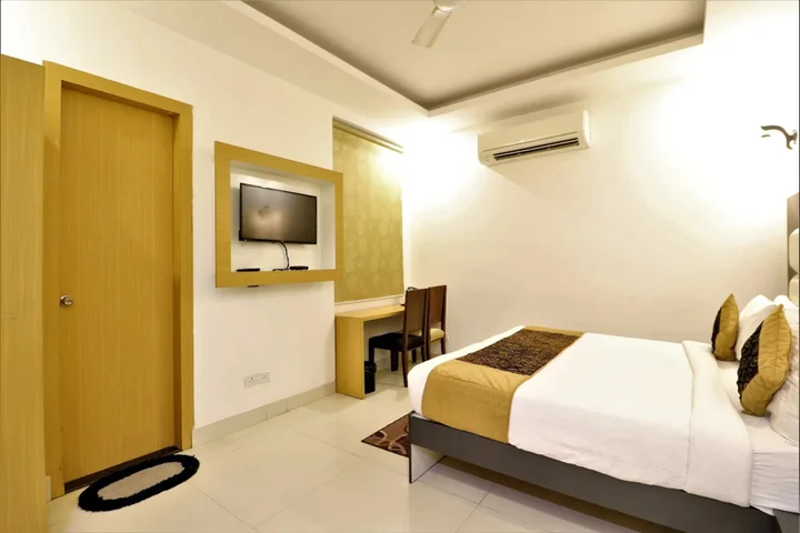 Нью-Дели: Hotel Aeropath