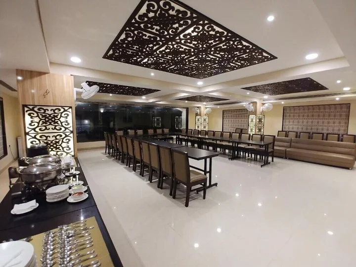 Райпур: Hotel Blueberry Inn