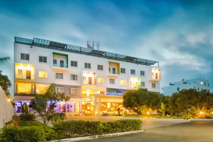 Малур: RG Hotels and Resort
