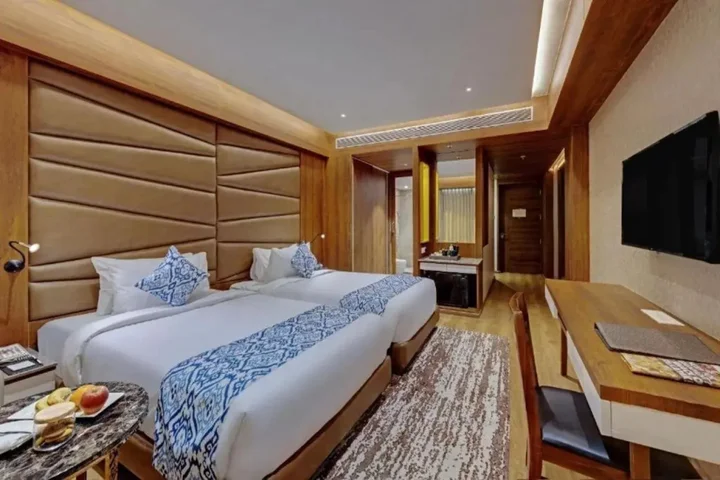 Junagadm: The Fern Leo Resort & Club Junagadh
